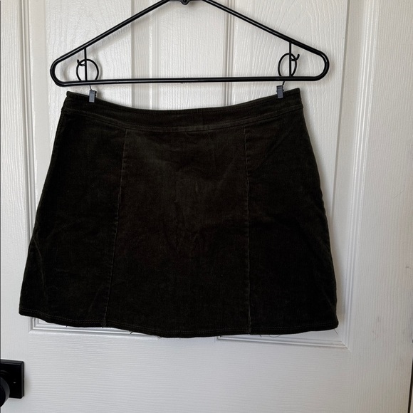 Patrons of Peace Olive Green Button Up Skirt - Picture 2 of 5